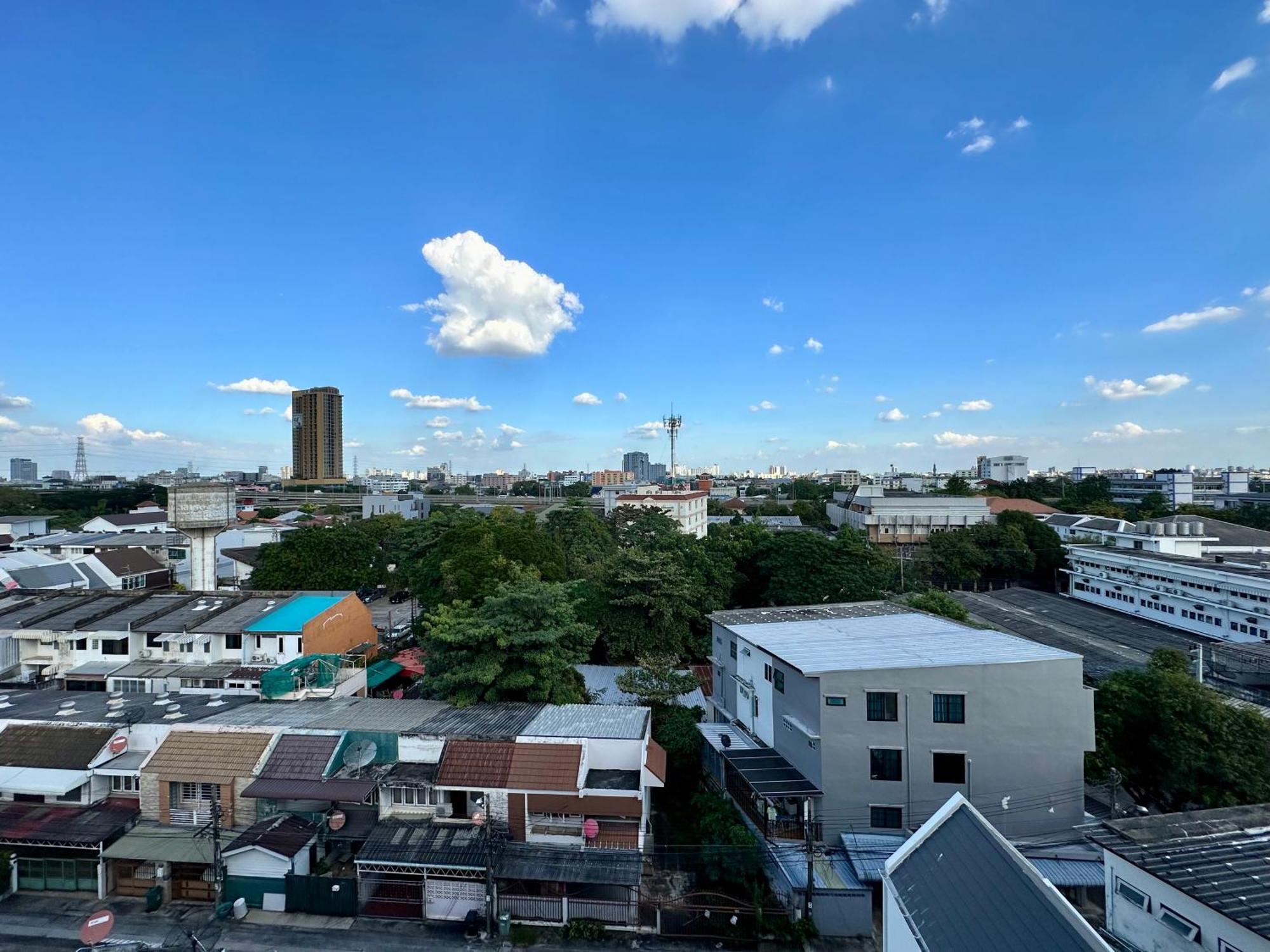 شقة Town Sukhumvit 71 بانكوك المظهر الخارجي الصورة